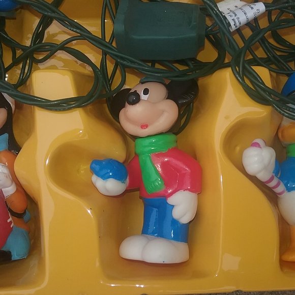 Montgomery Ward Mickey & Friends Tree Trimmer Set - Picture 8 of 13